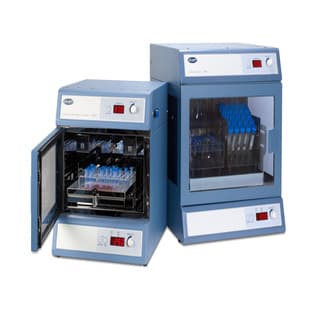 Stuart Microtitre plate shaking incubator
